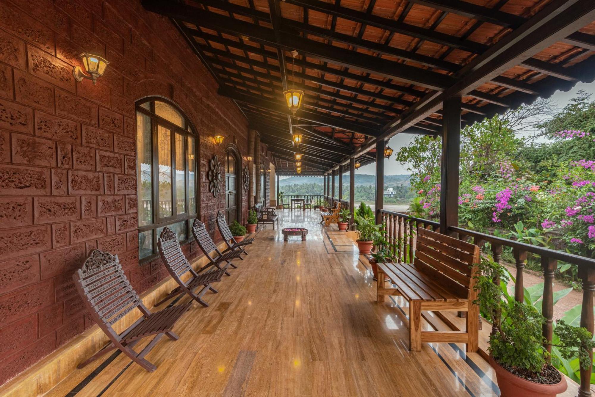 Saffronstays Athaang, Dapoli Ānjarle 외부 사진